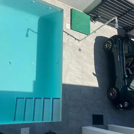 Vila New With Private Pool