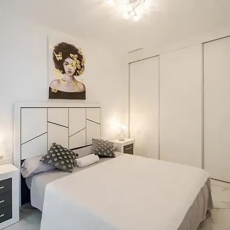 New With Private Pool Vila *